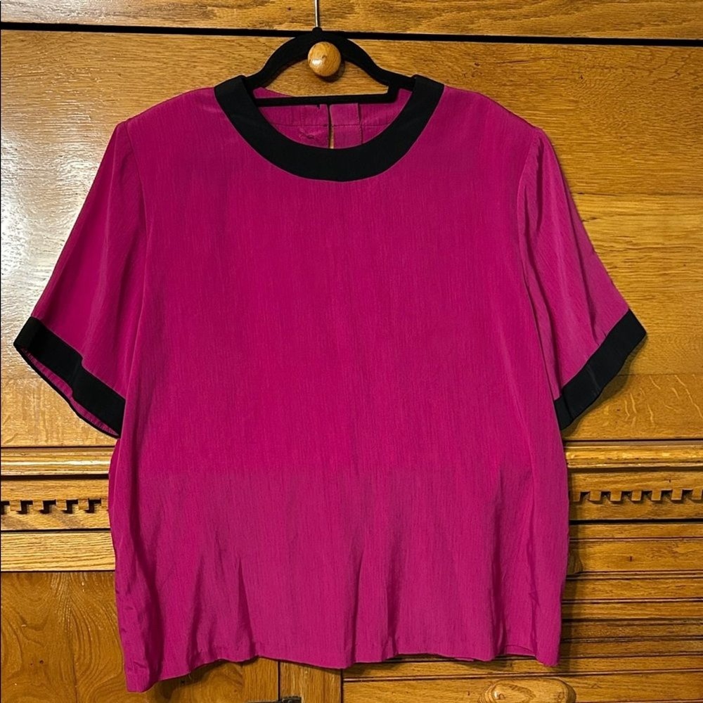 Vintage SG Sport‎ Collection Y2K Magenta Pink Black Trim Short Sleeve Blouse Top